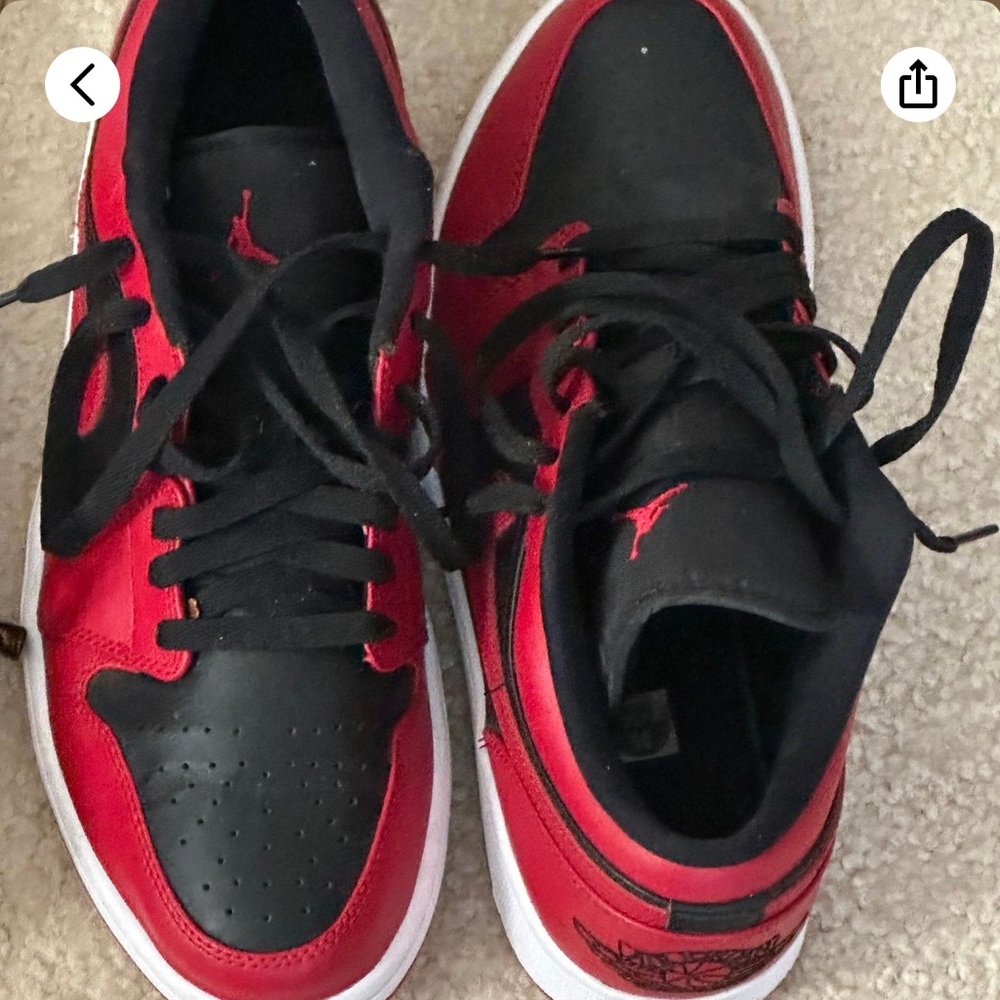 Men’s Nike Air Jordan 1 Retro Low Size 10